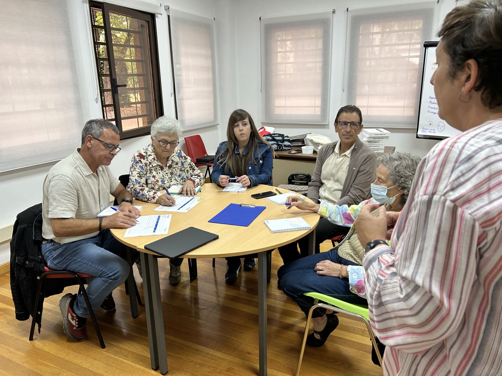 Taller: "Uso y seguridad de dispositivos electrónicos"